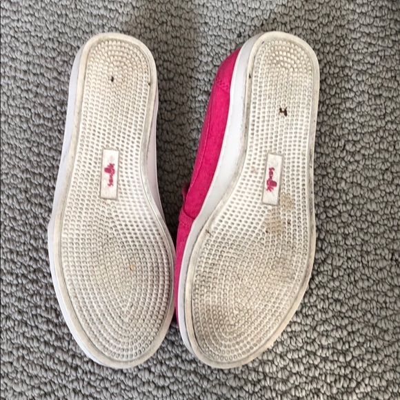Sanuk slip ons, size 2 - Picture 5 of 6